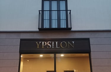 Balconera  mixta aluminio madera de tres hojas