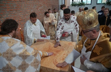 Fotografia z vysviacky Gréckokatolíckeho kostola na Podhradovej