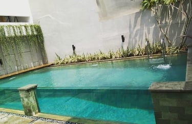 kolam renang minimalis buatan dayanayanapool di cirebon