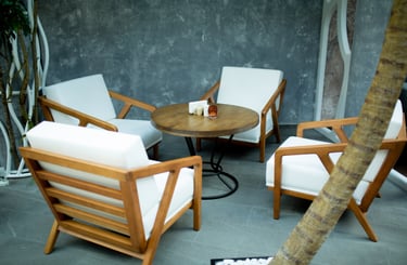 Coffee Table with Chairs