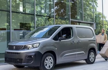 furgoneta pequeña Peugeot