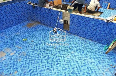 pengerjaan kolam renang oleh dayanapool.