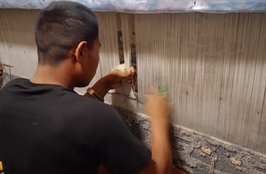 Handwoven Nepalese Carpet - Traditional Art - himalayacarpetnepal.comisan Craftsmanship