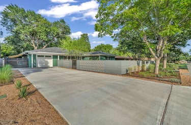 concrete driveway in Gresham, Oregon