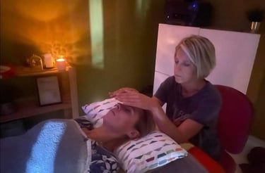 Magali Lesenfants L'univers version Mag Soin Reiki Soumagne Liège Belgique Sur rendez-vous 