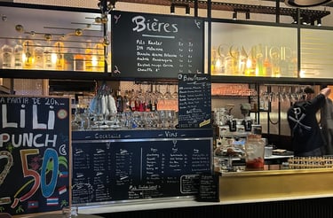 bar avec une large gamme de choix