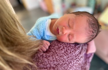 Anika Riesen Private Midwife Tongue Tie Consultations Feeding Support at Home