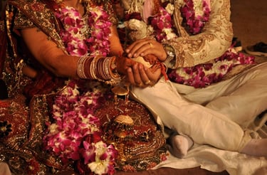 Marriage ceremonies going on in hindu marriage