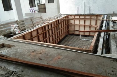 Proses pembuatan Kolam Renang dengan material yang berkualitas