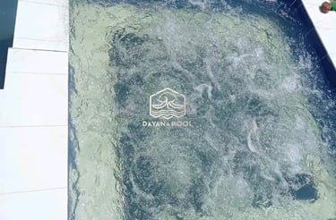 Kolam Jacuzzi minimalis dengan air hangat