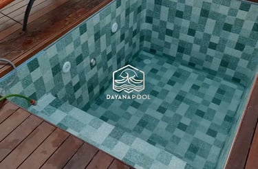 Kolam Jacuzzi minimalis dengan air hangat