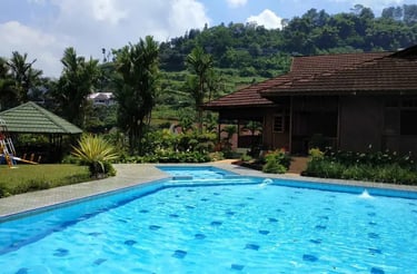 Kolam renang buatan dayanapool yang berkualitas