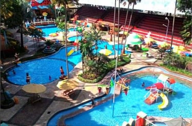 Kolam renang buatan dayanapool yang berkualitas