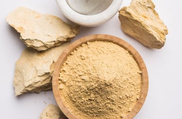 a bowl of multani mitti