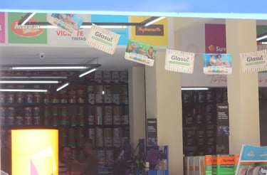 Interior Loja Vitória Tintas Valença