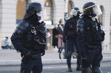 anti riot police