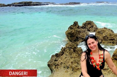foto da autora na praia em nukkualofa no tonga