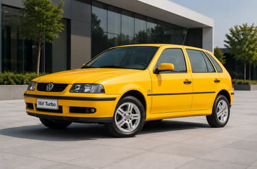 Gol G3 Turbo amarelo estacionado em frente a um showroom urbano moderno