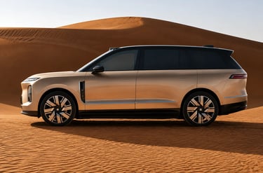 Nio ES9 em perfil lateral exibindo design premium em cenário de deserto