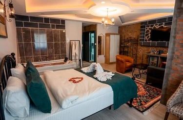 Hasuni Taş Hotel | Sur Oteller | Anında Rezervasyon