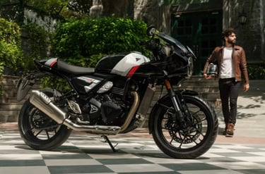 Triumph Thruxton 400 