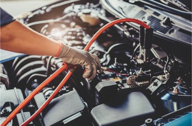 Réparations mécaniques & électroniques sur une voiture