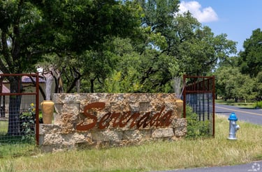 Serenada TX neighborhood homes with large lots and trees near Georgetown for water damage restoratio