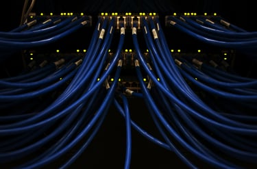 Instalación de cableado estructurado para una conectividad eficiente y fiable en entornos empresaria