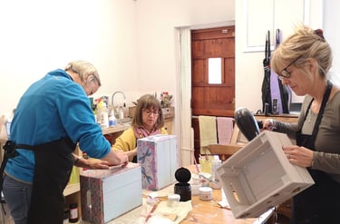 Beginner level upcycling workshop run by Julia from Absolutely Mintage