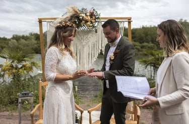 Cérémonie laïque mariage château de contremoret