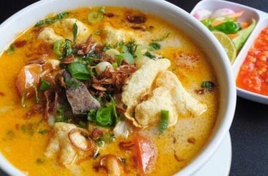 makanan jakarta: soto betawi