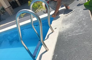 aksesoris tangga kolam renang