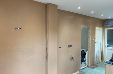 a wall freshly plasterd by Lakes building and plastering services