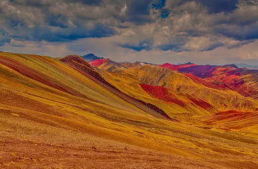 Vinicunca, Palcoyo & Pallay Poncho Photography  Journey 3 days