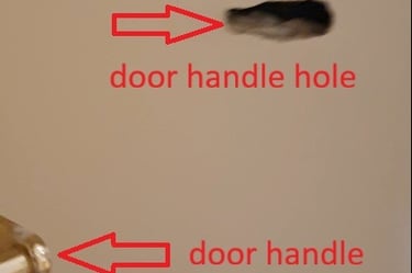 door_handle_damage_wall
