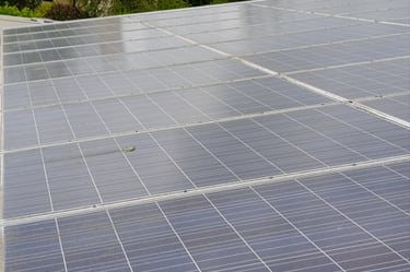 Nettoyage de panneaux solaires à Brest et alentours