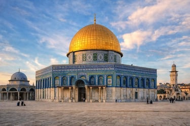  Al-Aqsa Mosque on the Haram al-Sharif in Jerusalem where thousands of Muslims gather for Eid al-Fitr prayer