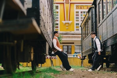 Cách sử dụng phụ kiện và bối cảnh để nâng tầm bộ ảnh nam giới