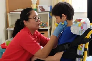 Terapi Stimulasi Oral Motor