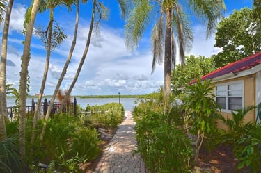 turtle beach resort walkway