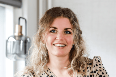 Tinnitus master contact opnemen met Jacquelien