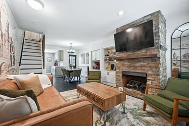 Living room with fireplace in South Philadelphia Airbnb