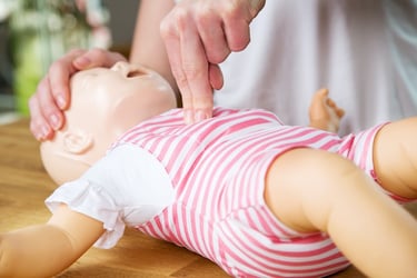 Provide first Aid in an edication care setting