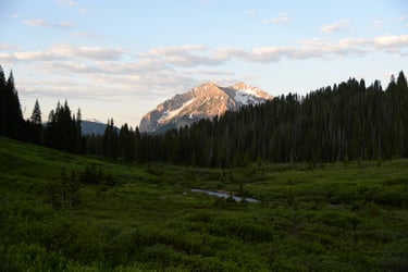 Mount Gothic summer sunrise from Rustlers Gulch, Colorado