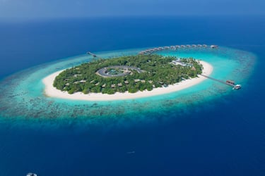 park-hyatt-maldives-drone-island-view