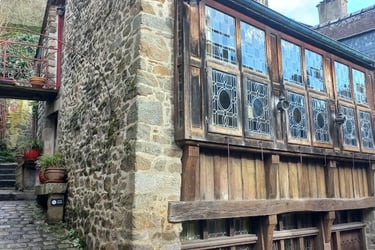 dinan. rue du petit fort