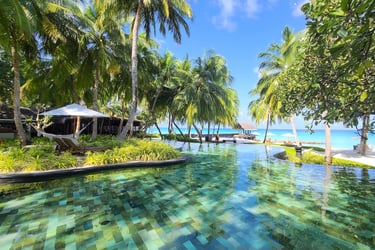 One & Only Reethi Rah Maldives main pool