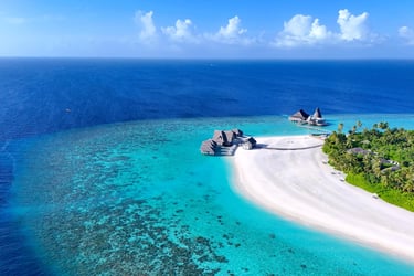 Anantara Kihavah Maldives arial beach