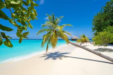 Huvafen Fushi Maldives beach
