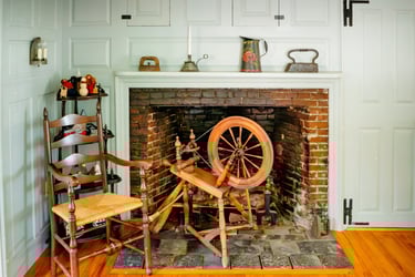 Bigelow Tavern spinning wheel